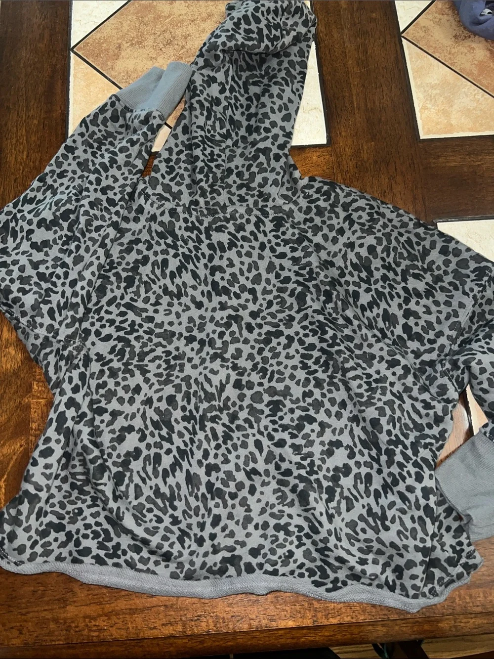 Old Navy Gray and Black Leopard Print Hoodie